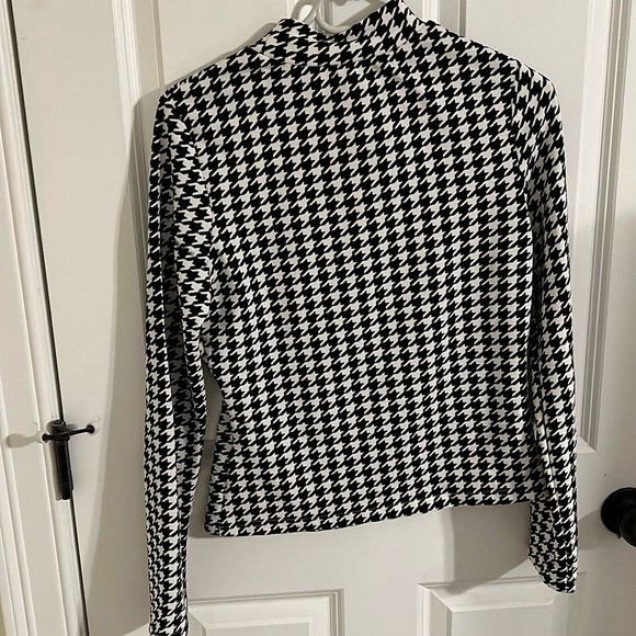 SHEIN Tops - Black and White Houndstooth Women's Top